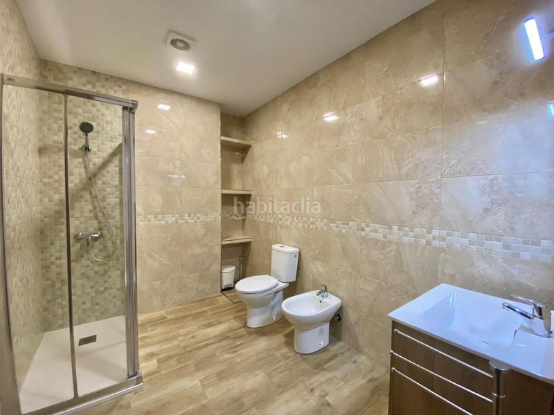 Foto d6e10f07-befd-4056-a419-5ae5ee585a02. Casa bifamiliare in Centro Alcalá de Guadaira