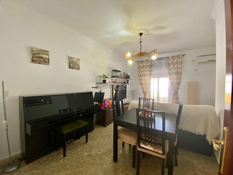 Foto ee1c36d9-8cb2-4037-b8ab-e12f8ab0e22b. Casa bifamiliare in Centro Alcalá de Guadaira