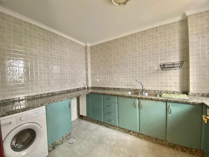 Foto facca45d-c34a-4caa-820f-3671a163ca9a. Casa bifamiliare in Centro Alcalá de Guadaira