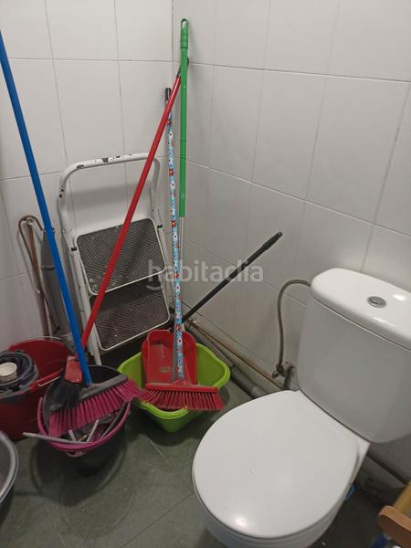 Foto a439f237-aeb0-4675-951b-ead40158556e. Rent business premise in via favència 49 in Canyelles Barcelona