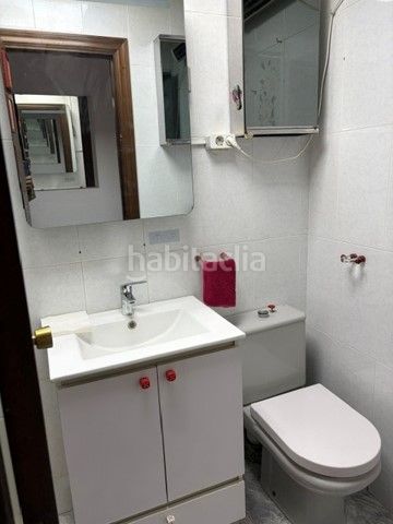 Foto 77c6a0af-3105-4131-980f-5cf9342f0eff. Piso haga el piso a su gusto en Canyelles Barcelona