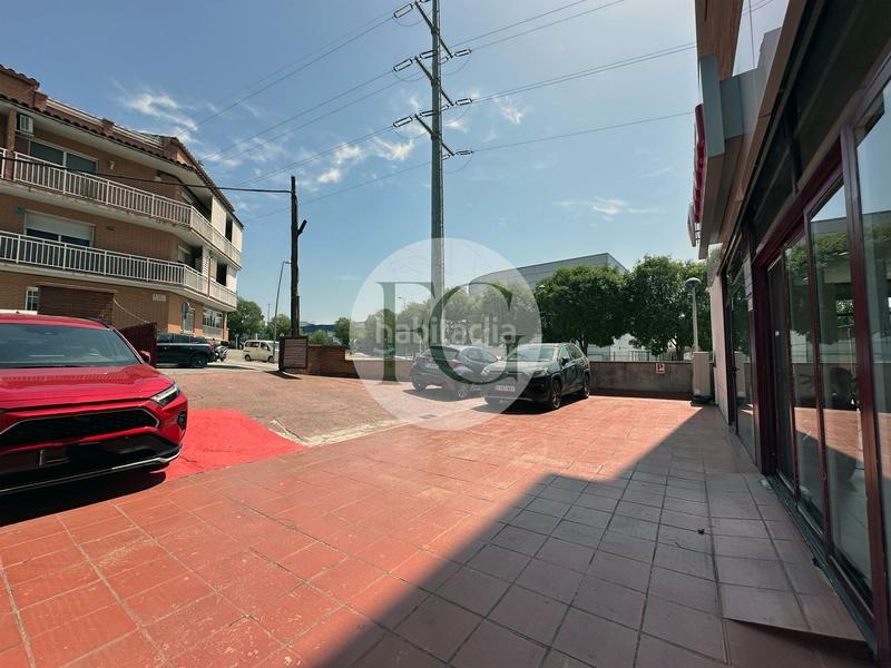 Foto c11ad778-ba7d-4952-adcb-740cb1ba62ad. Locale commerciale in segre 7 in Mercat Rubí