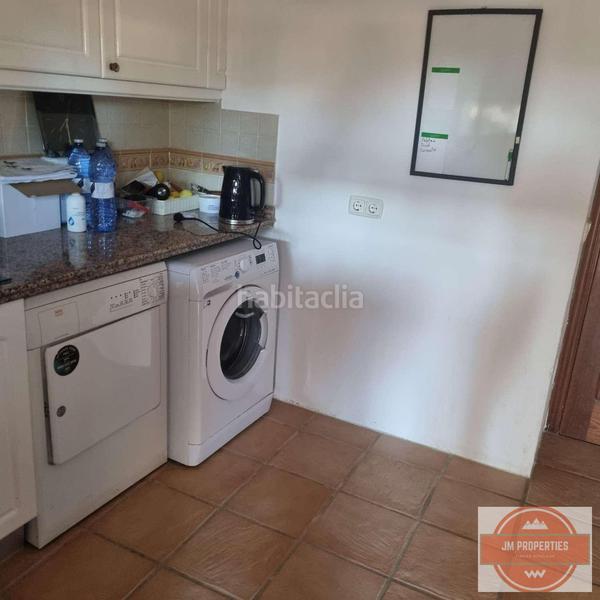 Foto 275a8ca9-882f-4614-8cf8-818bc2790768. Masia amb piscina a Coín