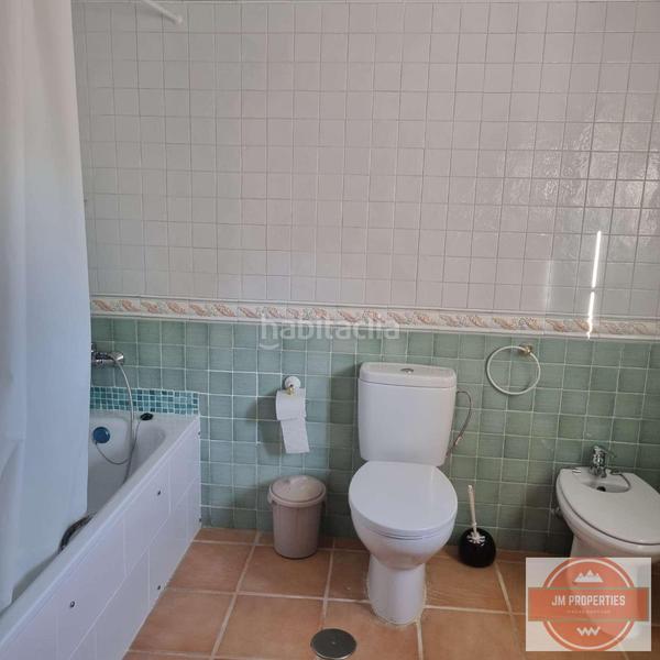 Foto 83f07938-668e-42bb-92a6-61a39e0449af. Masia amb piscina a Coín