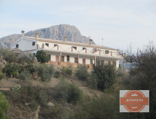 Country house in Riogordo