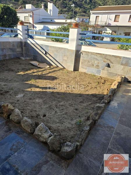 Foto dbdbfb3b-87ea-41bb-b8ad-09cb6dc8ccf3. Alquiler planta baja en Álora