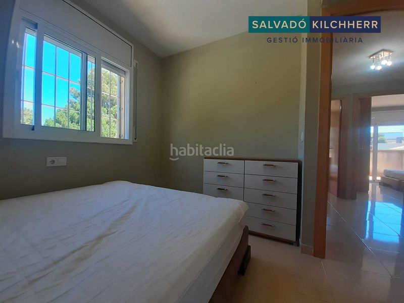 Foto 00511485-38f8-485d-bd03-4aed3d743bca. Casa aparellada amb calefacció aparcament a mar Cambrils Cambrils