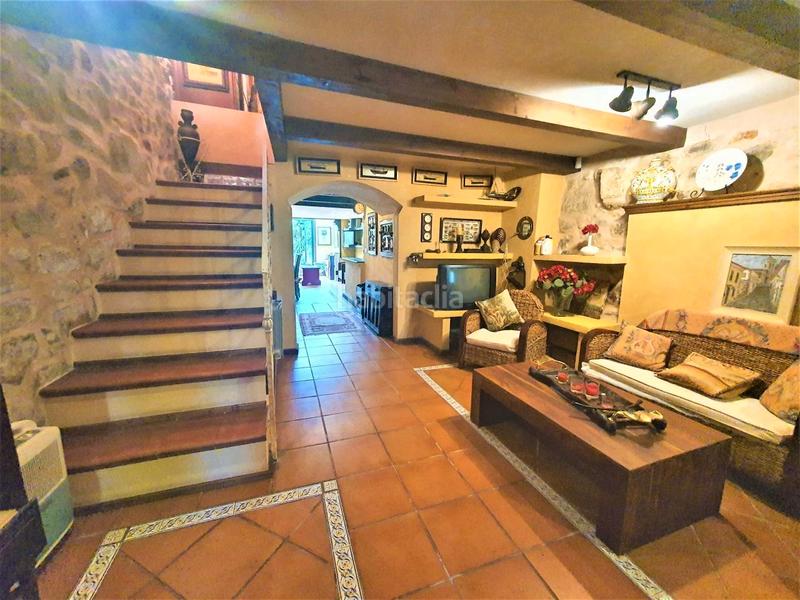 Foto f96c99d1-843e-48f1-b6db-7531b70f519f. Casa a schiera in rúa manuel valverde 7 in Baiona