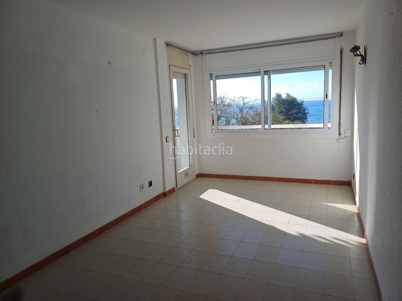 Foto 4e343cfe-dd6e-4b14-acd8-dd13d4697c07. Apartament a Centre Pineda de Mar