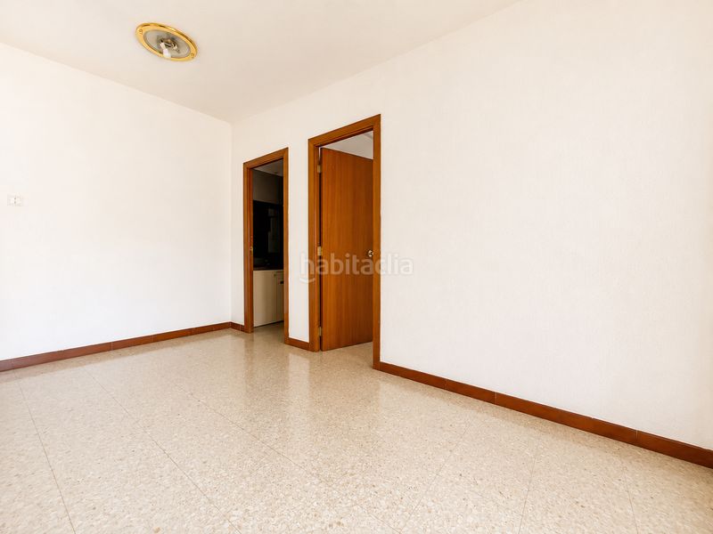 Foto 03f21740-a4bd-48c0-8dad-911080c4282a. Pis a La Plana Esplugues de Llobregat