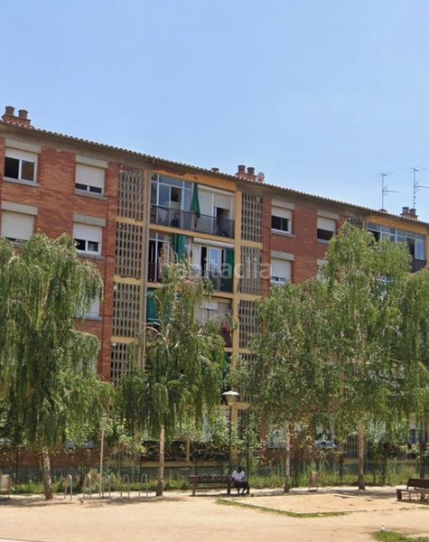 Foto 8bf3b272-b012-4750-ba15-2a1b8c2f56bc. Pis a Estadi-Santa Anna Vic