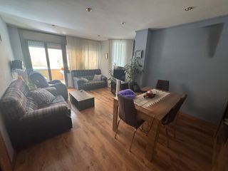 Etagenwohnung in Remei-La Guixa. Piso en la zona del remei