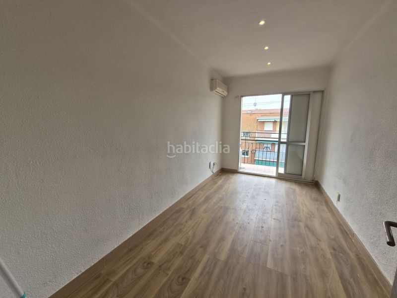 Foto 95b76c28-2404-48e9-b46f-e9f10c2c14ee. Pis a Villaverde Alto Madrid