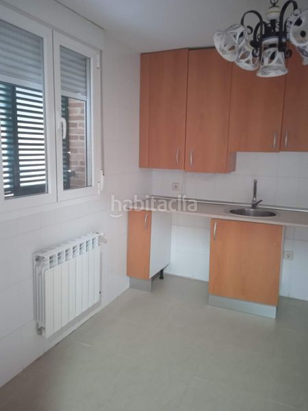 Foto 85f52b73-f3a8-4748-a08f-2e5e394f1c63. Chalet en Santo Domingo - Caudilla