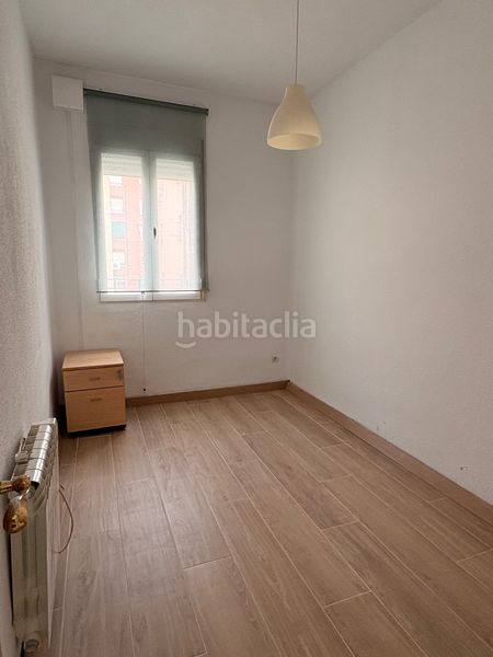 Foto 4af4a4eb-1ab6-4c77-8679-b480ef9f73e3. Flat with heating in Legazpi Madrid