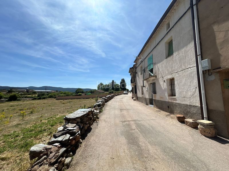 Foto b24f0c01-2157-42d4-b42b-1a3372b4dcd9. Casa amb calefacció a Condemios de Abajo