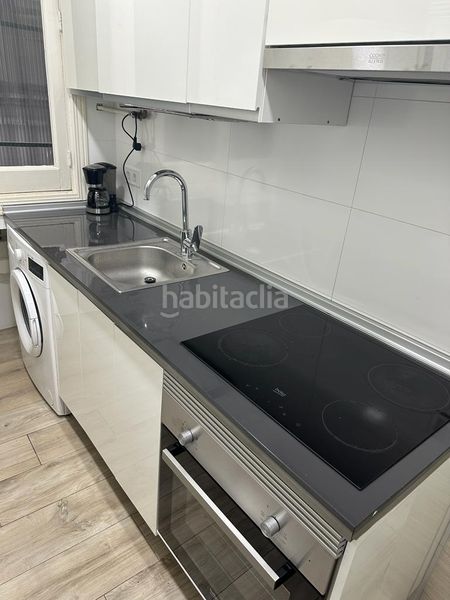 Foto 852bb1fd-ddc6-4998-be20-bb4babddd6ff. Rent flat with heating in Jerónimos Madrid
