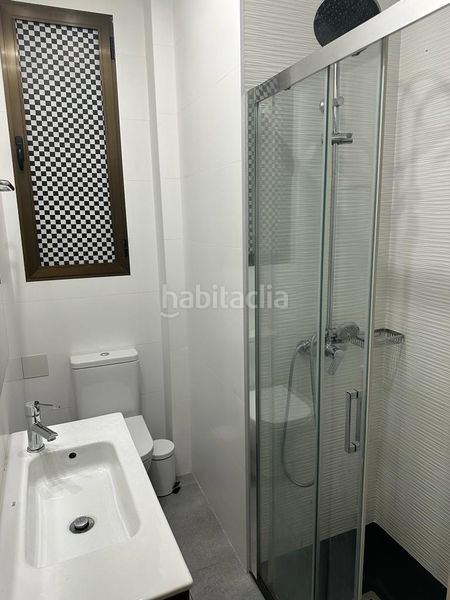 Foto e3de975e-bcce-44ce-a740-4a5df30f08f9. Rent flat with heating in Jerónimos Madrid