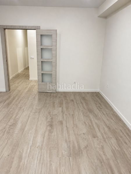 Foto 4a5fe1ba-9b37-4f54-9684-29d3b63fdf05. Lloguer pis amb calefacció a Jerónimos Madrid