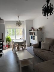 Flat in Las Dehesillas-Vereda de los Estudiantes. Luminoso dúplex reformado de 86 m², 3 dormitorios y 2 baños con
