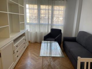 Lloguer Apartament a Avenida de isabel de valois 28b. Se alquila precioso apartamento de 62m2, en una zona provilegiad