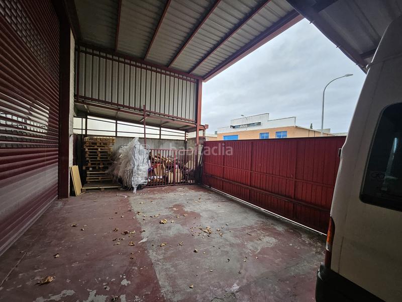 Foto c7656e4e-0268-41c9-ac8d-0289a9764f5a. Industrial building with heating in Moraleja de Enmedio