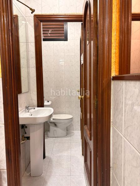 Foto dfaadefa-8774-4bcb-8fb8-fd3dfdb7661e. Lloguer local comercial a Villafontana - Estoril I Móstoles