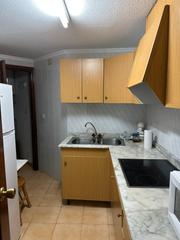 Pis a Playa Levante. Acogedor piso en plaza doctor fleming, santa pola – ¡ideal para