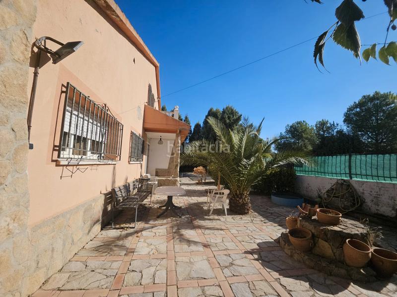 Foto 4aec74dc-e912-4e05-ac58-ca5920548074. Chalet avec chauffage parking piscine dans Yeles