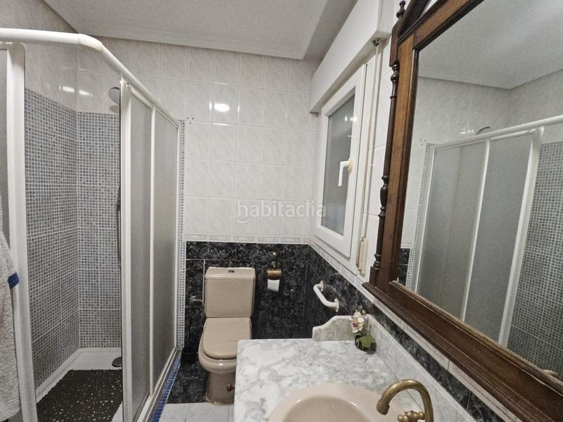 Foto 70d56eba-7502-4e66-9aa1-d69ba7ca3a89. Chalet avec chauffage parking piscine dans Yeles