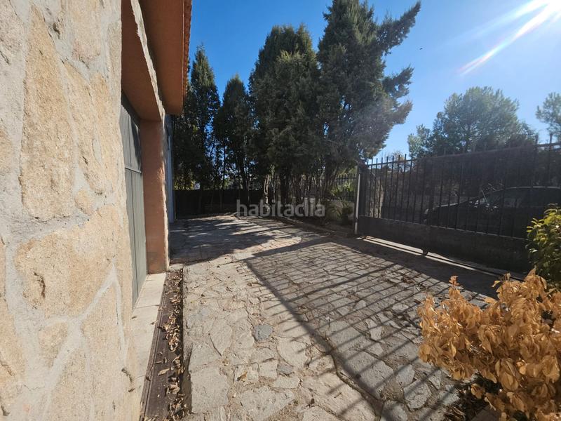 Foto b2683b50-67fb-4cac-99cc-be82d7aab132. Chalet avec chauffage parking piscine dans Yeles