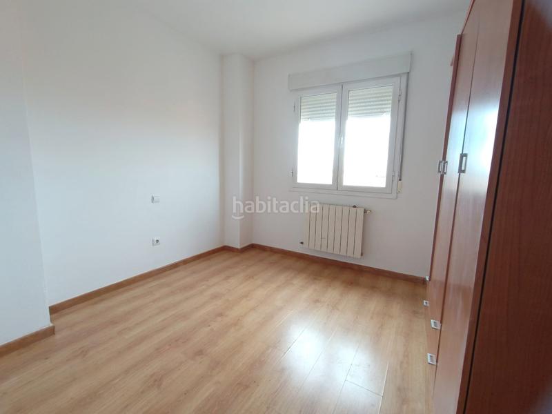 Foto 94a8e788-78e1-4a25-b0b4-66bbb84e02c8. Maison jumelée dans calle garcía lorca 18 dans Membrilla