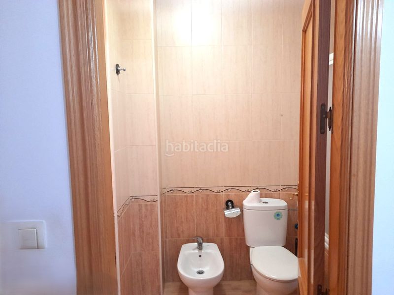 Foto b9c3f6d4-89d4-4f88-a64a-93ecf4de90e6. Pis amb calefacció aparcament a Manzanares