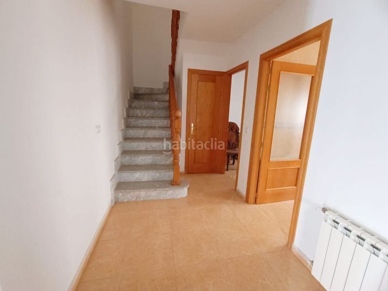 Foto 9b474ac2-9ca8-4318-a941-d2a3d292f945. Casa amb calefacció aparcament a Manzanares