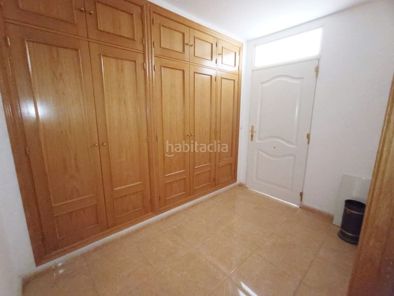 Foto a08a4642-a23d-42a4-943f-c79a37d8016d. Casa amb calefacció aparcament a Manzanares