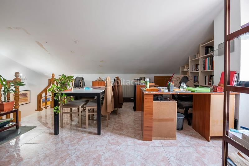 Foto 2ce7c55a-9fca-4b5d-af8a-f69d49350a5c. Casa independiente en venta c. cacabelos en Valdebebas - Valdefuentes Madrid
