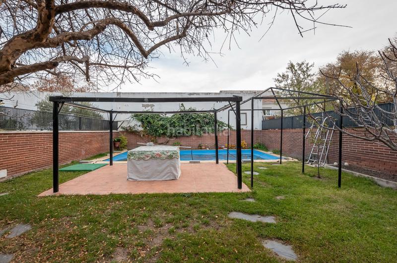 Foto 3455c560-a61f-4e5b-95f7-5493913463a1. Casa independiente en venta c. cacabelos en Valdebebas - Valdefuentes Madrid
