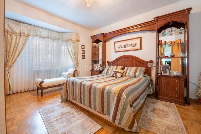Foto 75d18cb3-50e8-4e7f-8f49-bed43daf925a. Casa independiente en venta c. cacabelos en Valdebebas - Valdefuentes Madrid