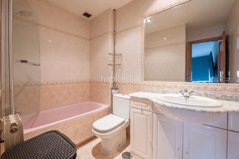 Foto 90c3f61f-b95e-44de-be19-eea3fce9cd97. Casa independiente en venta c. cacabelos en Valdebebas - Valdefuentes Madrid