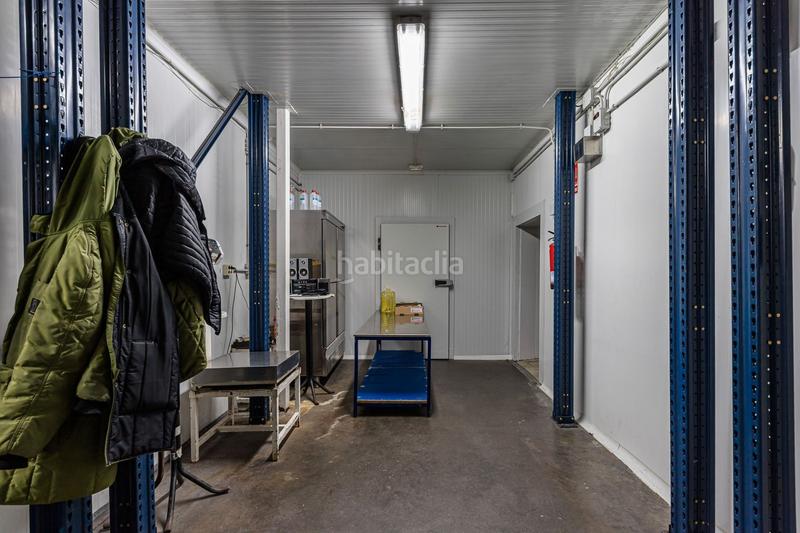 Foto 2f573a2e-6a80-448b-acbe-65d3d03fe596. Fabrikhalle in Zona Industrial Pinto