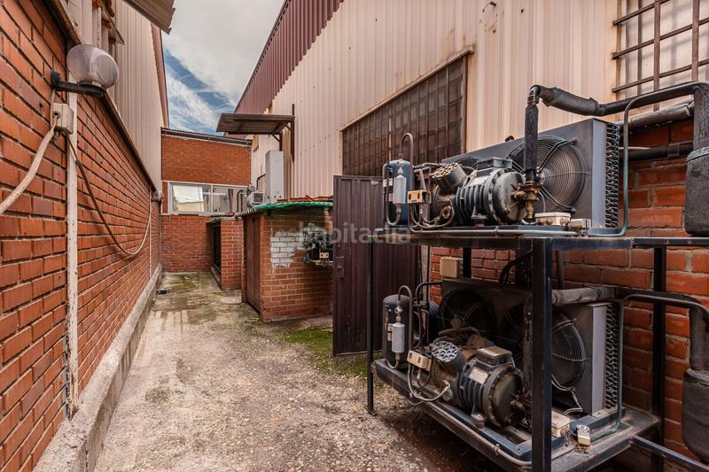 Foto f491c9c1-6116-4e68-9e60-6e4121a40d0b. Fabrikhalle in Zona Industrial Pinto