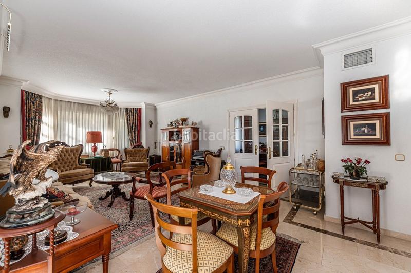 Foto 30c3ba80-28af-4759-98cc-5be265dc012a. Casa con piscina in Centro Alcobendas