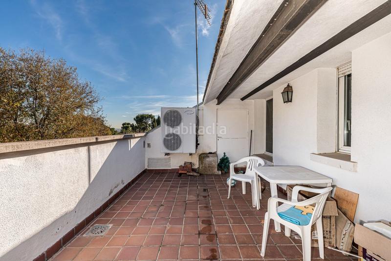 Foto 3a499bec-f0fb-4e08-aa8a-ab930949c256. Casa con piscina in Centro Alcobendas