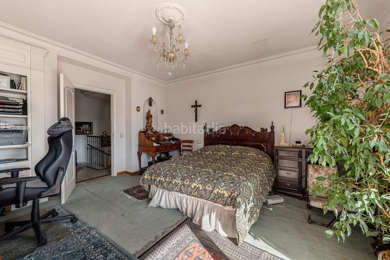 Foto 4eb57420-bd5c-4d8f-ad7c-80bf3bd2ac7e. Casa con piscina in Centro Alcobendas