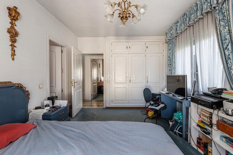 Foto 50ed2634-c0e3-4318-a861-0248fc39f270. Casa con piscina in Centro Alcobendas