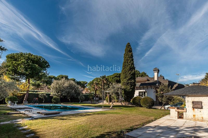 Foto 836e7cf8-ffbd-4c1d-b0d0-83df09aa53ea. Casa con piscina in Centro Alcobendas