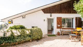 Maison à Miraflores de la Sierra. Chalet pareado en miraflores de la sierra