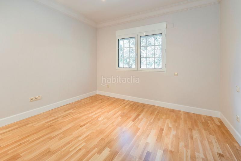 Foto 1fbca31f-c22b-4cdf-bc2f-1ee7dce2f287. Casa amb calefacció piscina a Navalquejigo-Los Arroyos Escorial (El)