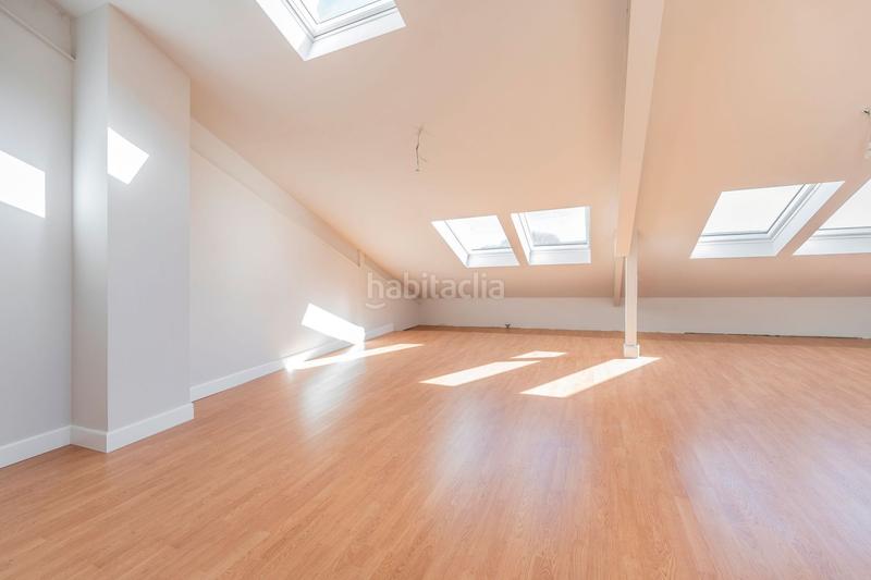 Foto b222b202-6044-4e10-86b6-a17229ca6631. Casa amb calefacció piscina a Navalquejigo-Los Arroyos Escorial (El)