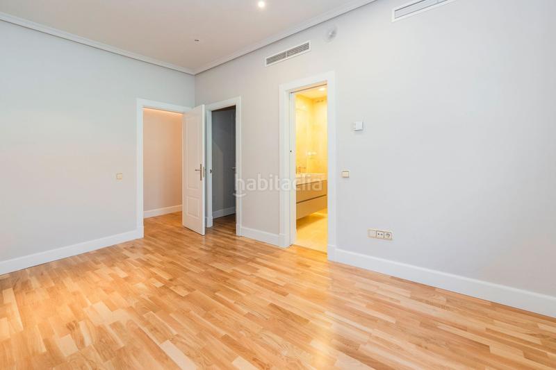 Foto b897ddf6-3ee1-44d9-b35d-95f735cedc7f. Casa amb calefacció piscina a Navalquejigo-Los Arroyos Escorial (El)